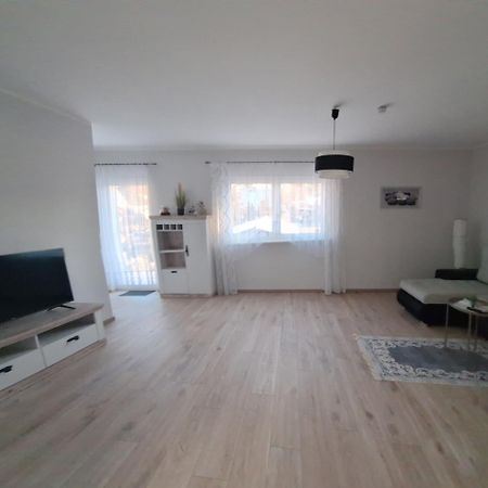 Ferienwohnung Lindenblick アーレンスフェルデ エクステリア 写真