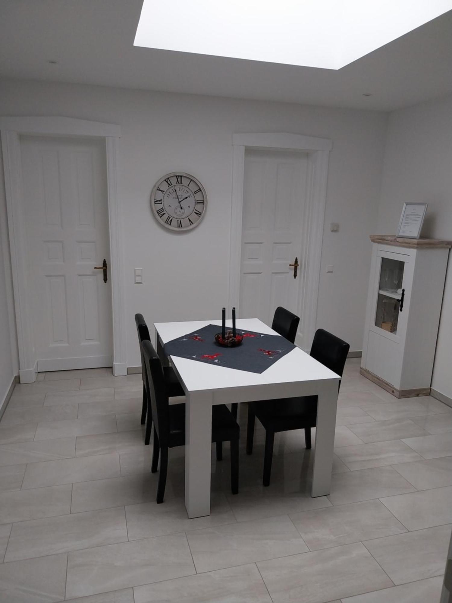 Ferienwohnung Lindenblick アーレンスフェルデ エクステリア 写真
